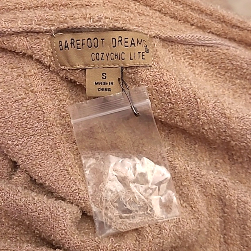 NWOT BAREFOOT DREAMS tan cozychic lite duster - Picture 6 of 10